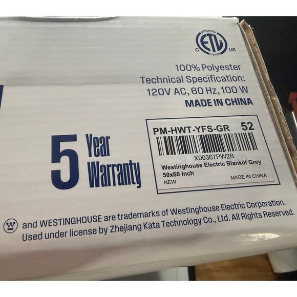 Westinghouse Heated Wrap  Blanket 50"x60” Luxurious Faux Fur Gray Sherpa Lined - Picture 6 of 8